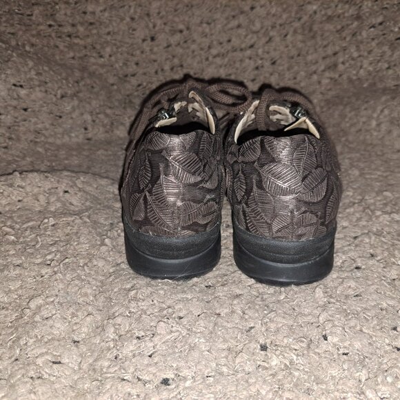 FINN COMFORT-Bexley-Brown Nubuck-Leaf Pattern/Zip Accents-Sz 6.5UK/9US-Excellent - Picture 6 of 8